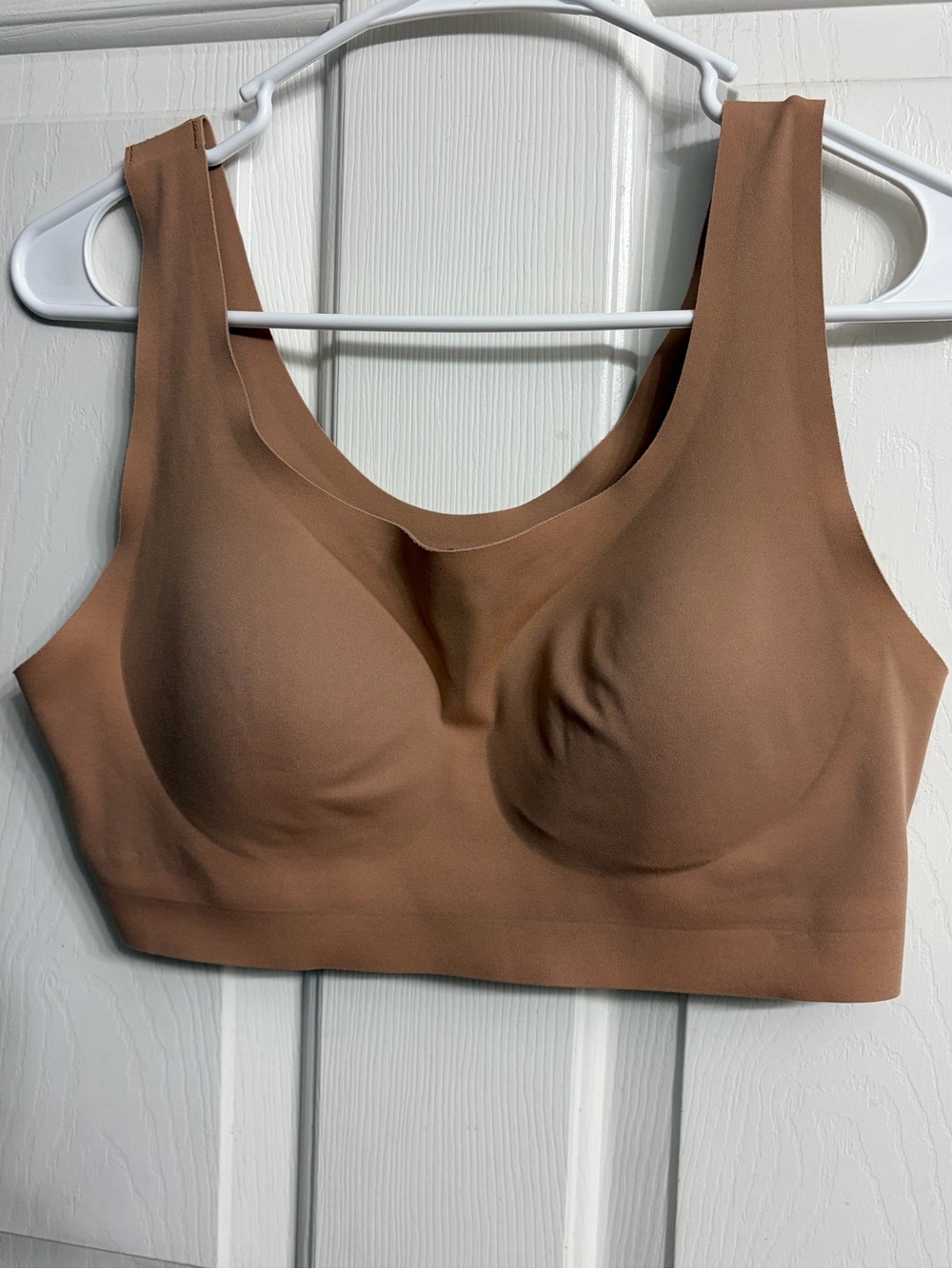 Duluth Trading Company Co Women’s Soft Cup Bra Wireless Beige Sz Med